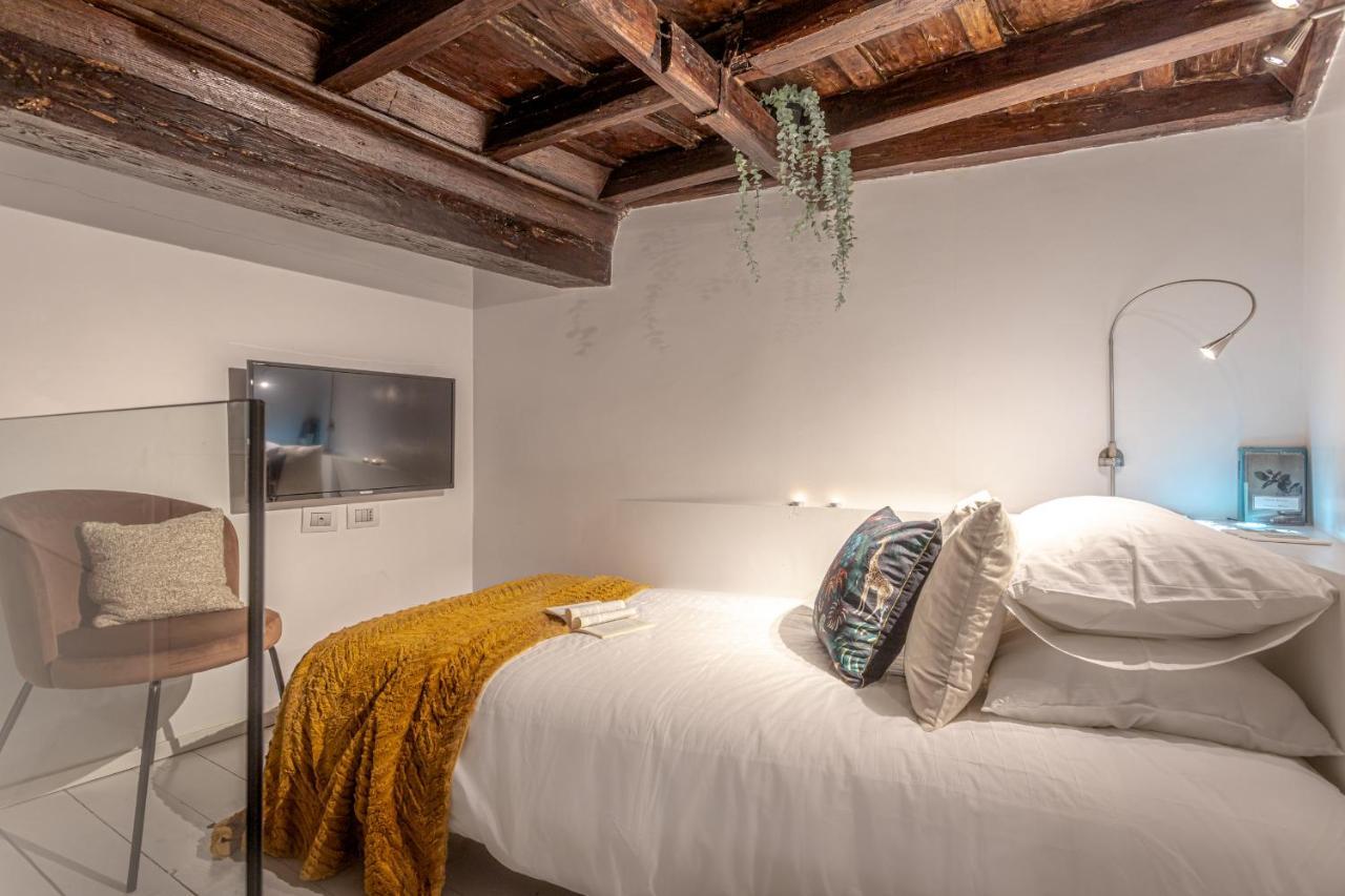 Lucrezia Apartment - Close To Piazza Navona 罗马 外观 照片