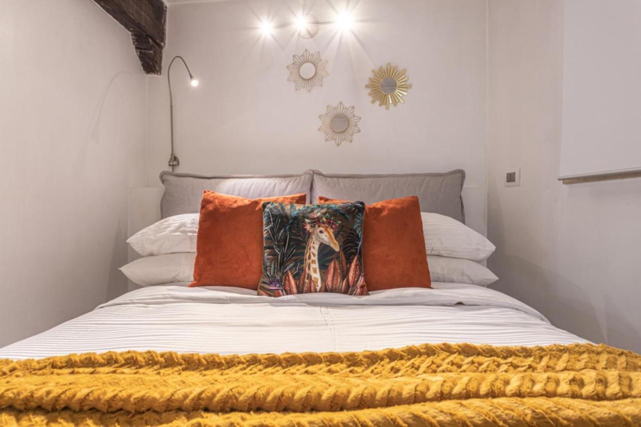 Lucrezia Apartment - Close To Piazza Navona 罗马 外观 照片